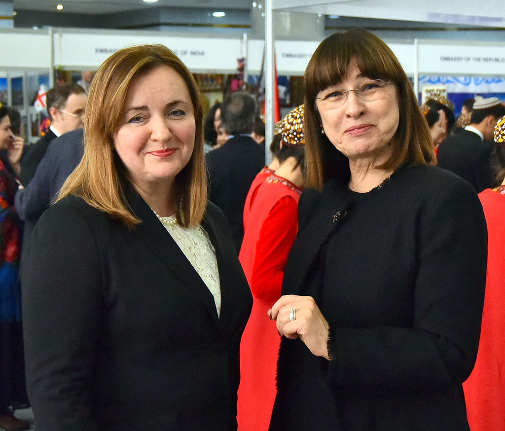 Parahatçylyk döredijilik Bitarap Türkmenistanyň syýasatynyň esasydyr
