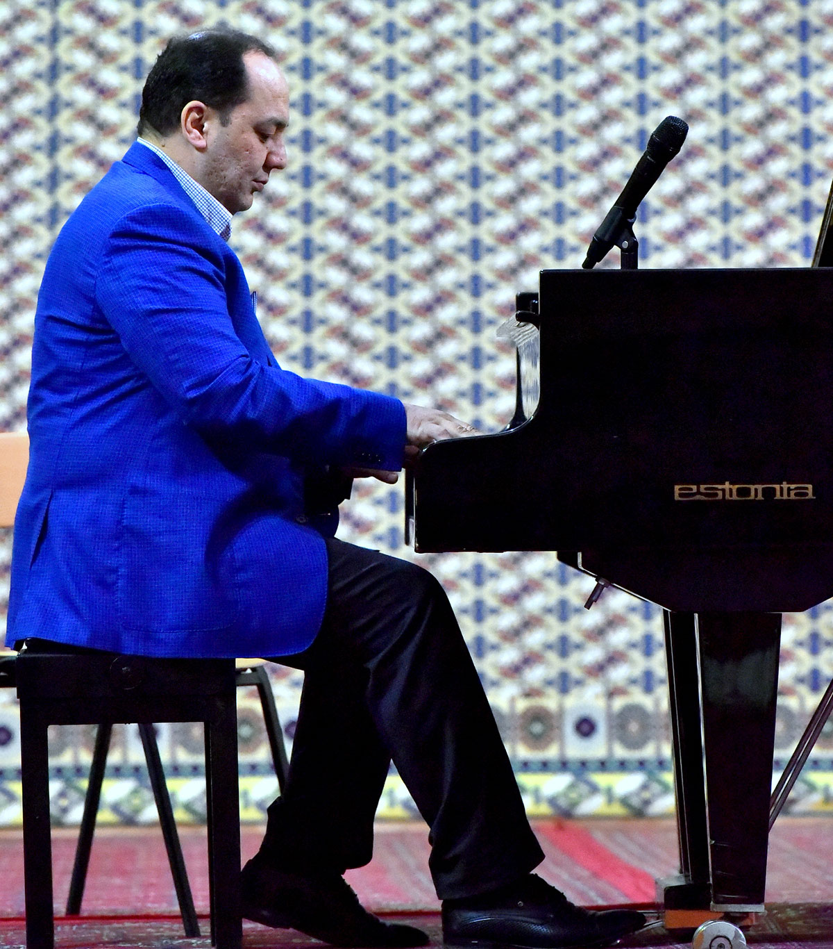 Türkmen bilbiline bagyşlanýar: Medeniýet Şahberdiýewanyň hatyrasyna