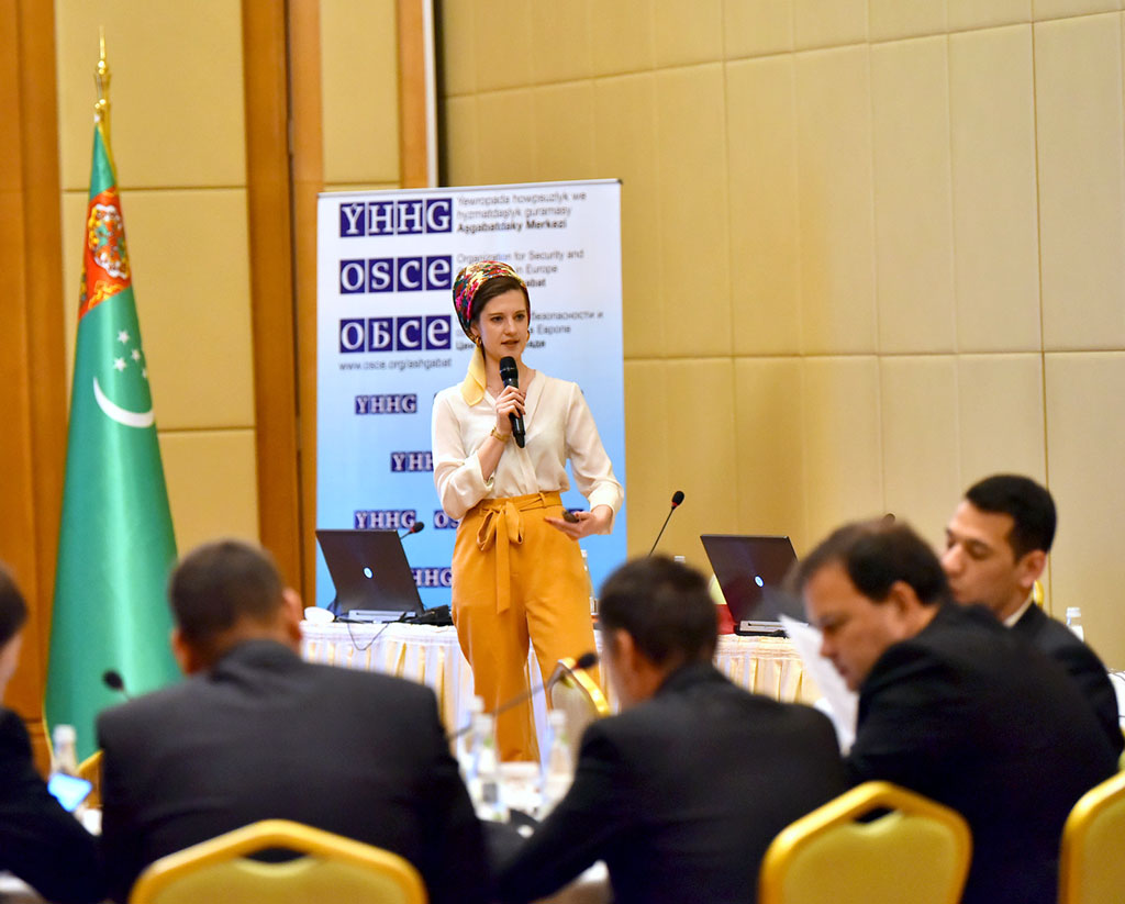 KHBS-niň we döwlet edaralarynyň özara gatnaşygy  --ÝeHHG-nyň howandarlygynda geçirilen okuwyň gün tertibinde 