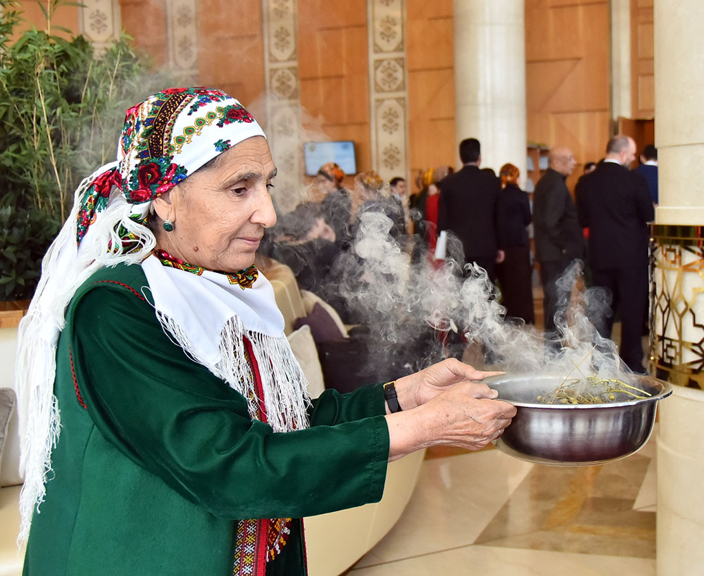 Ýüzärlik : nähoşlukda  netijeli serişdedir