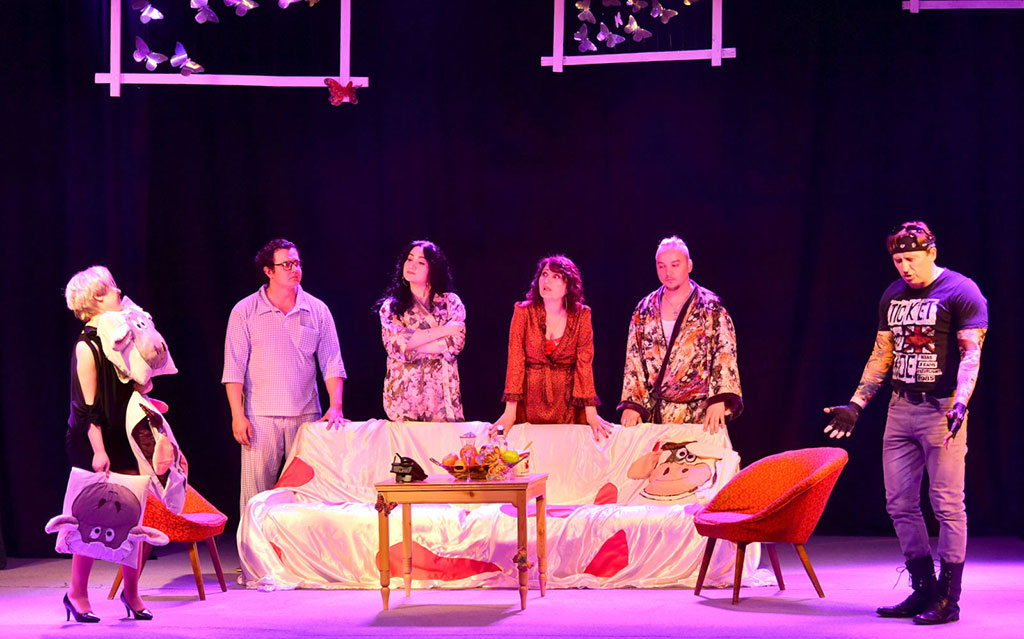 «Гарнир по-французски» или креативный проект театра «АртИст»  