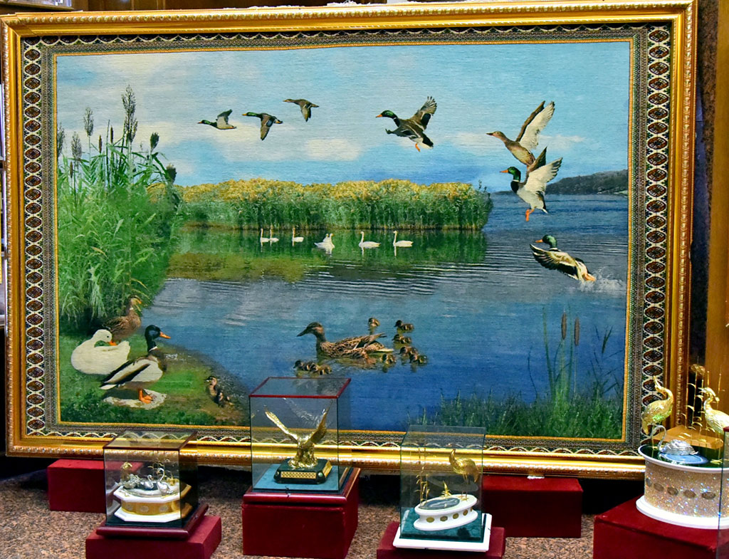 Döwlet muzeýiniň guran sergisi guşlara bagyşlanýar