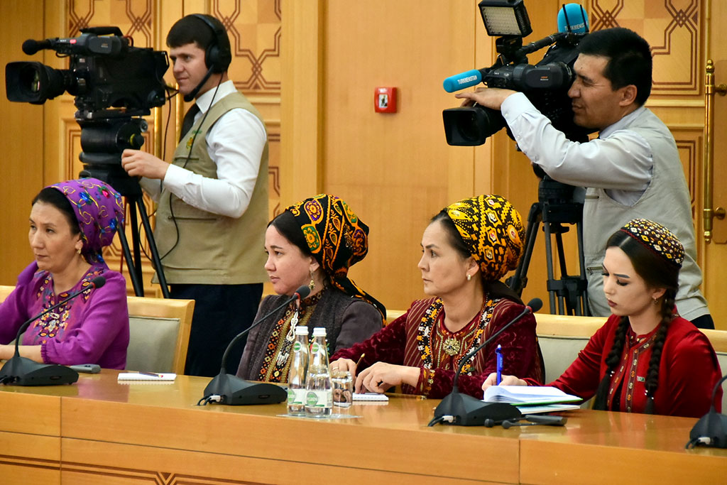 Online media forum dedicated to the 25th anniversary of permanent neutrality of Turkmenistan