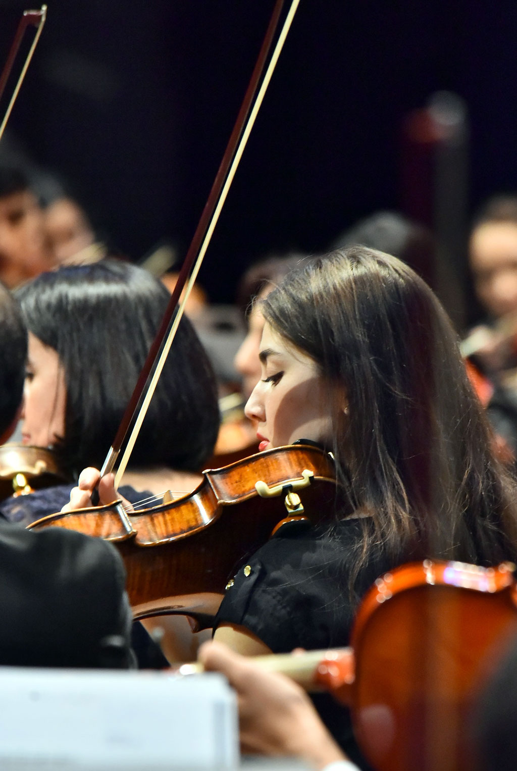 Aşgabatda Golliwudyň filmerine iň gowy sazlar ýaňlanar: Resul Gylyjowyň täze taslamasy 