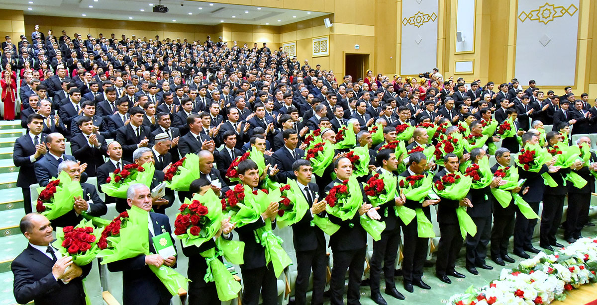 Прошло чествование лучших коневодов страны