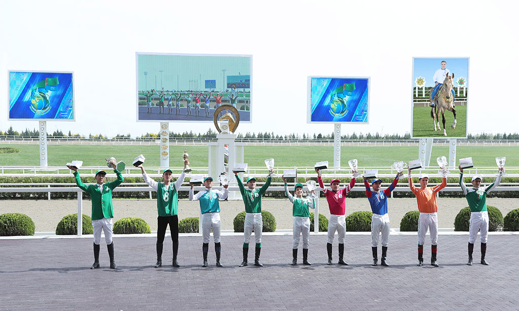 The Head of the State takes part in celebration events