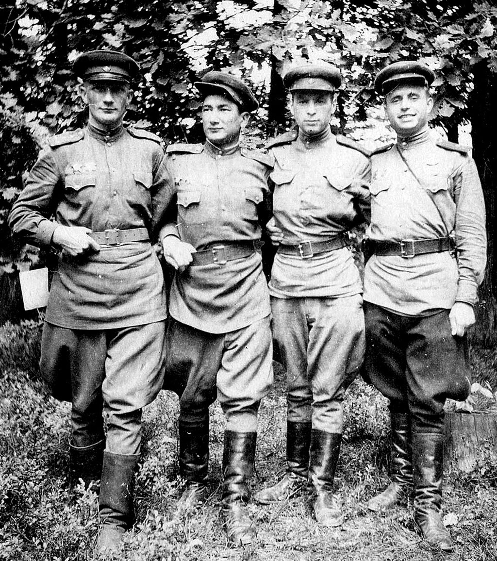 Seýitnyýaz Ataýew: harby razwedkaçynyň we ýazyjynyň ykbalynyň sahypalaryndan