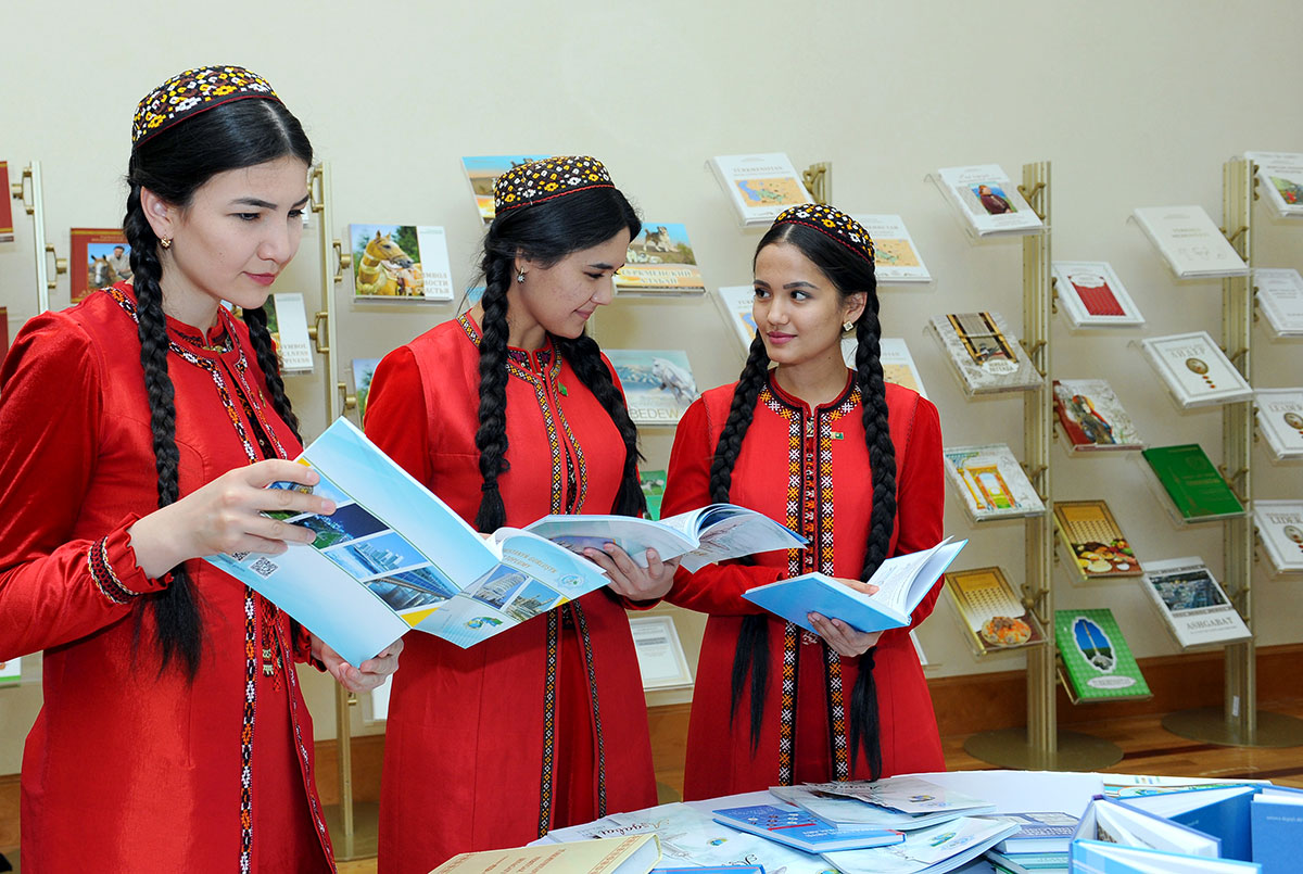 Publicistic materials dedicated to Turkmenistan’s achievements
