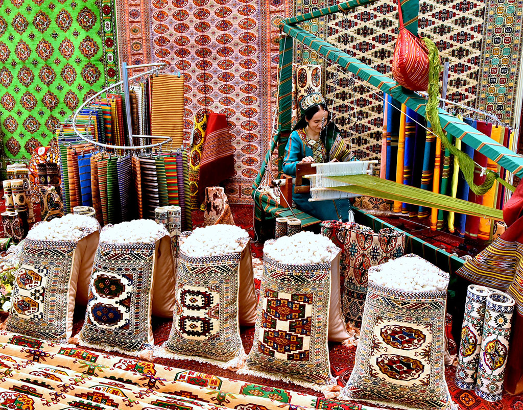 Ýurduň gündogar sebitiniň ýüpekçileri pile taýýarlamak işini tamamladylar 