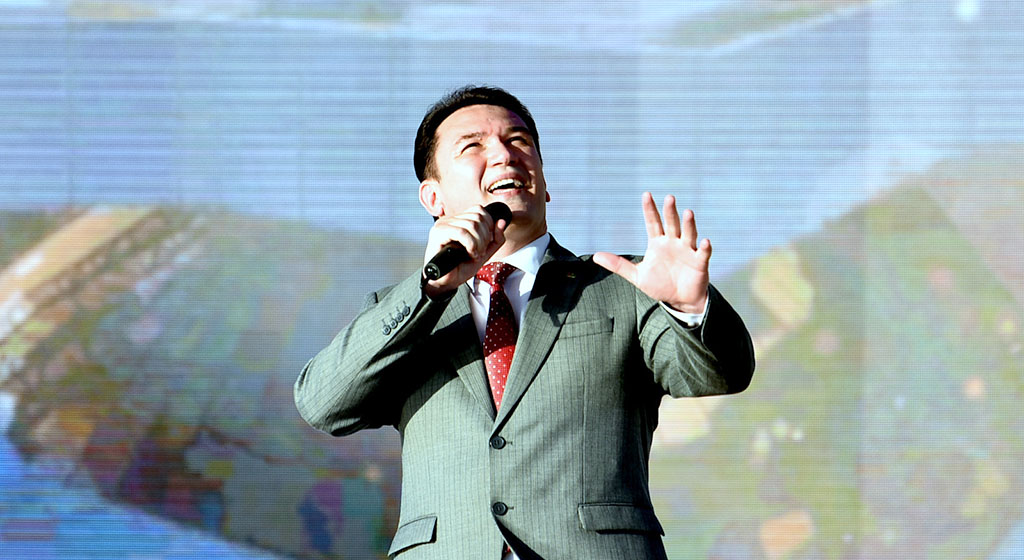 Для выпускников туркменских школ-2020 прозвенел Последний звонок 