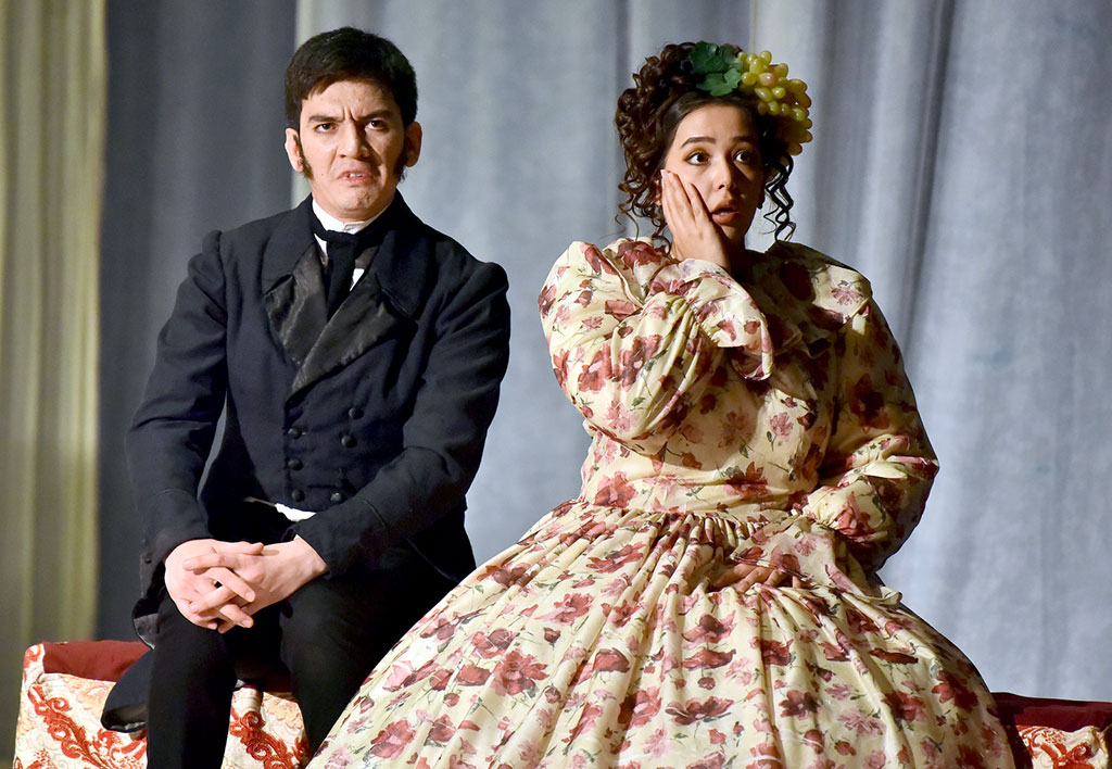 Студенты института культуры предстанут на сцене Студенческого театра в образах героев гоголевской пьесы 