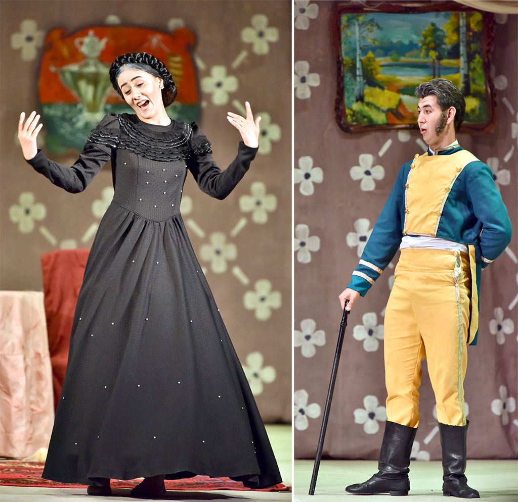 Medeniýet institutynyň talyplary Talyplar teatrynda Gogolyň pýesasynyň gahrymanlarynyň keşbini döretdiler