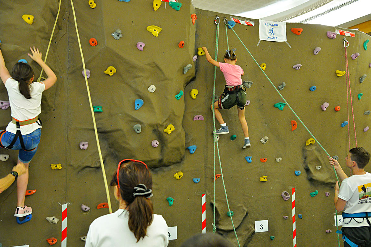 В Ашхабаде состоялся детский скальный фестиваль 