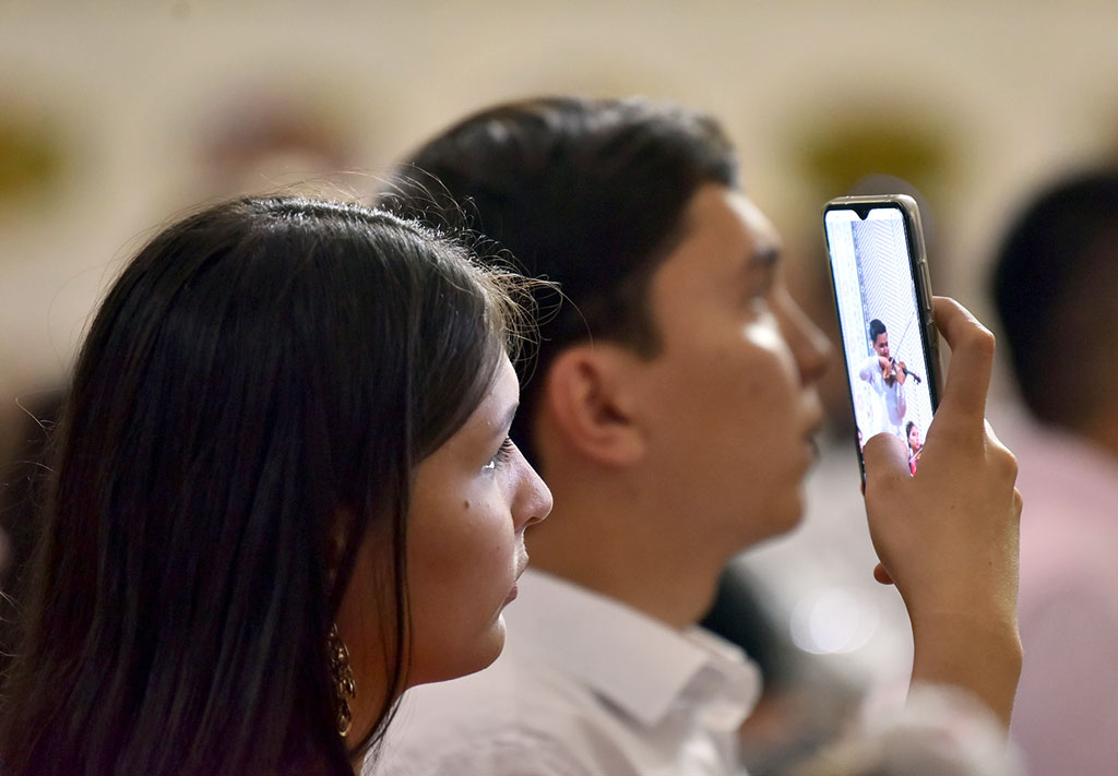 Kirişli saz gurallary orkestriniň zehinli sazandalary: güýçli ussatlar we ideýalar