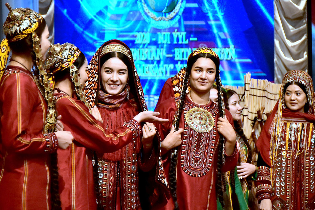 Aşgabatda talyplar döredijiliginiň festiwaly geçirildi