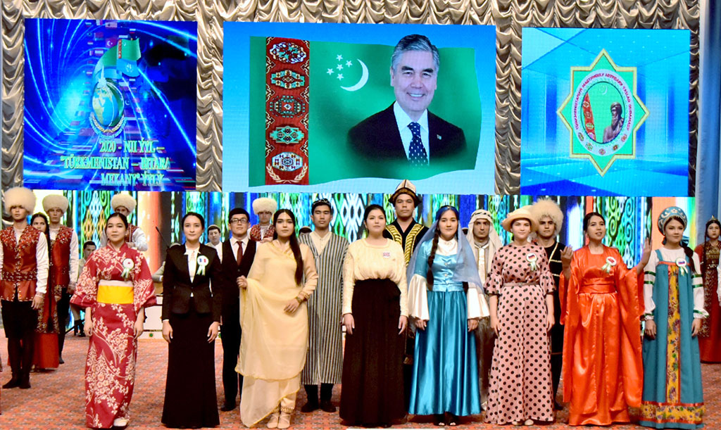 Aşgabatda talyplar döredijiliginiň festiwaly geçirildi