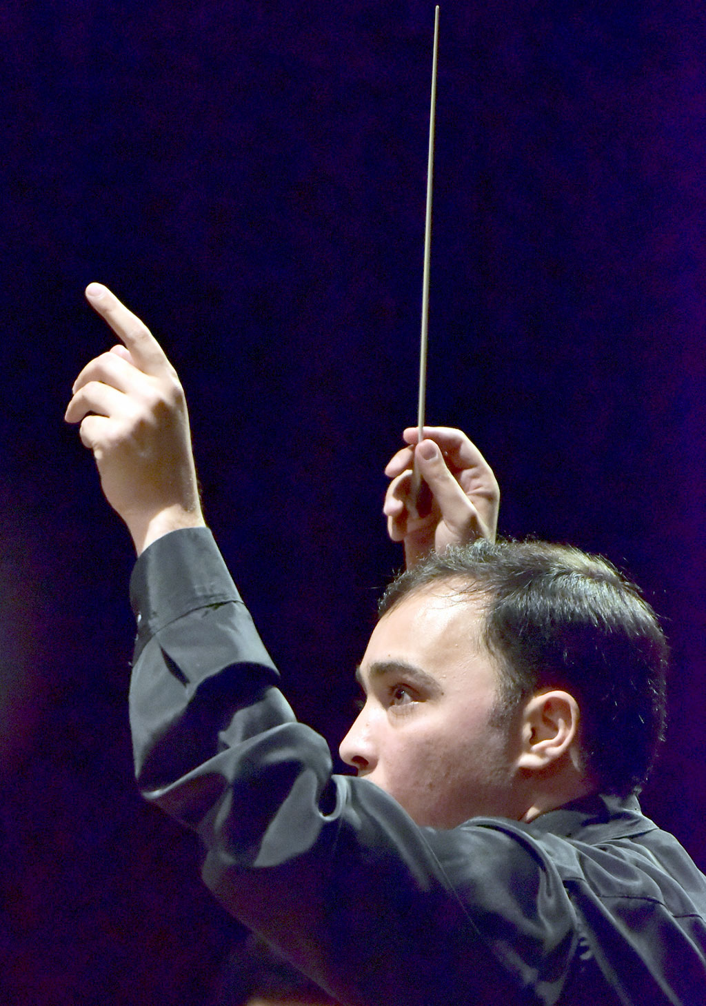 Сказка в искусстве и музыкальные фантазии: новый проект Расула Клычева  