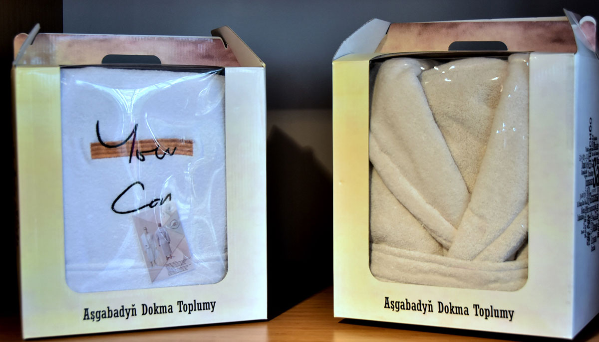 Ýokary hilli, bäsdeşlige ukyply türkmen dokma önümleri