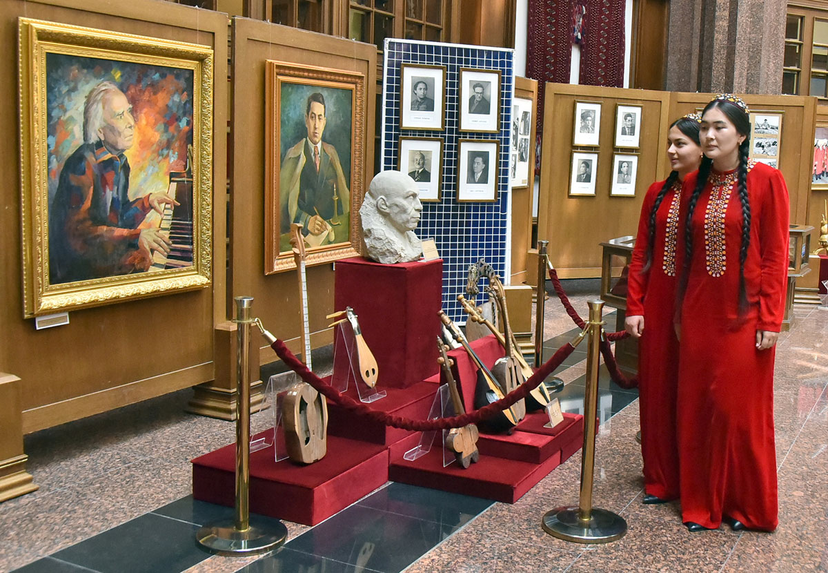 Medeniýetiň ösüşi, taryhy, ýörelgeleri, häzirki güni hakda gürrüň berýän sergi 