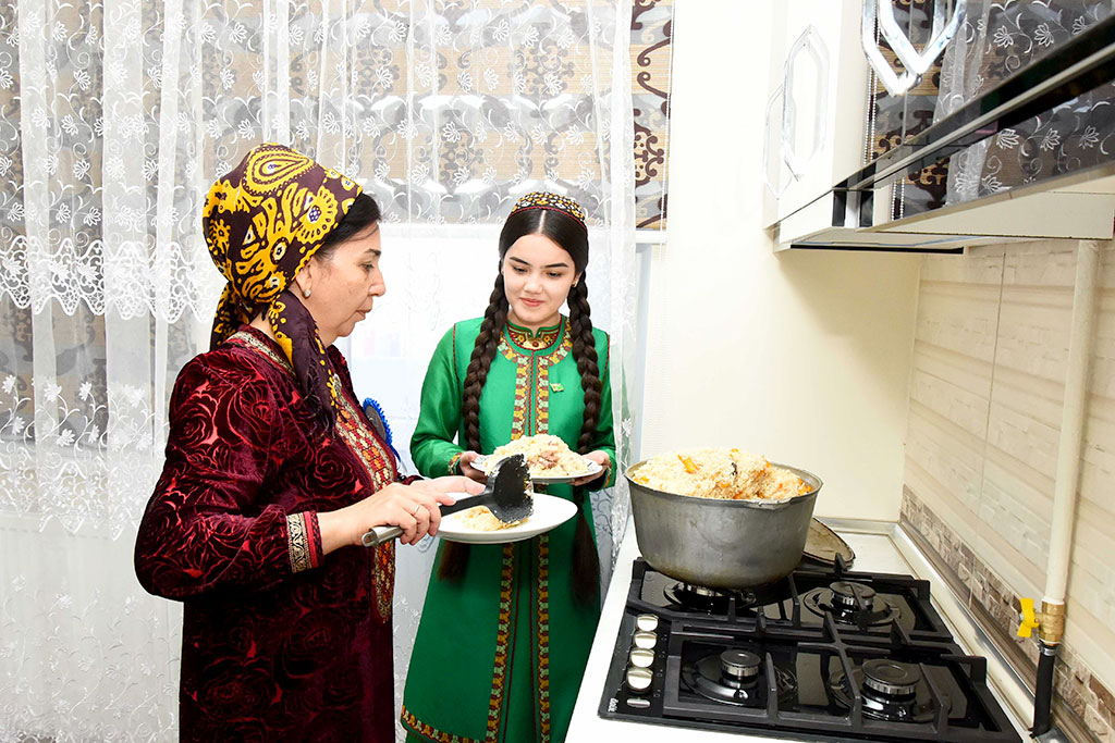 В Ашхабаде и Дашогузе введены в эксплуатацию жилые дома 