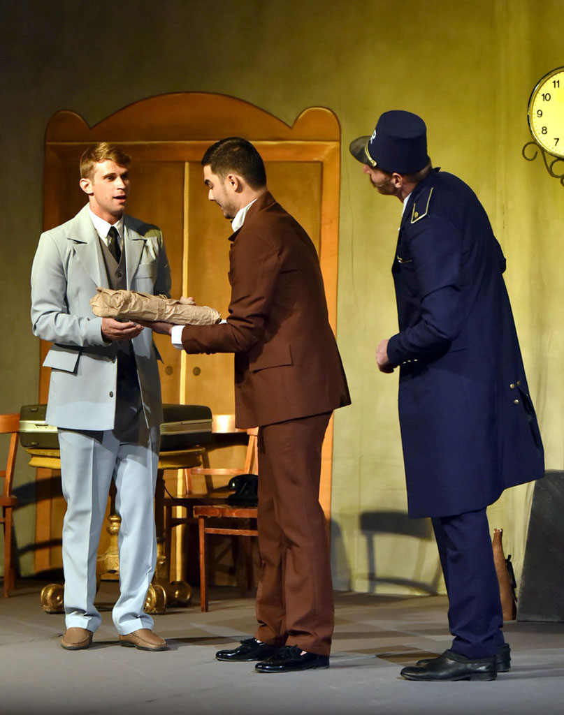 Puşkin adyndaky teatryň sahnasynda «Atsyz ýyldyz» oýny goýuldy