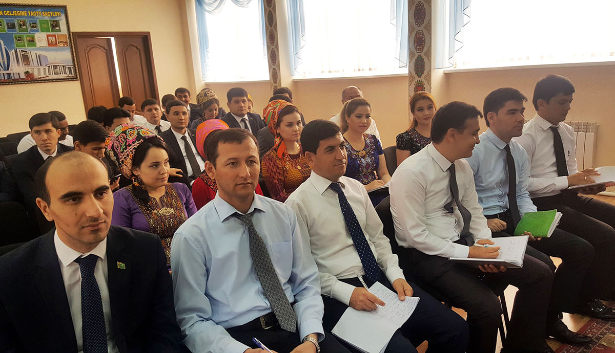 Состоялся выпуск слушателей Академии Госслужбы при Президенте Туркменистана 