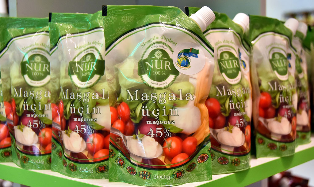 Miweleri we gök önümleri gaýtadan işleýän kompaniýalar  önümleri taýýarlamak möwsümine girişdiler