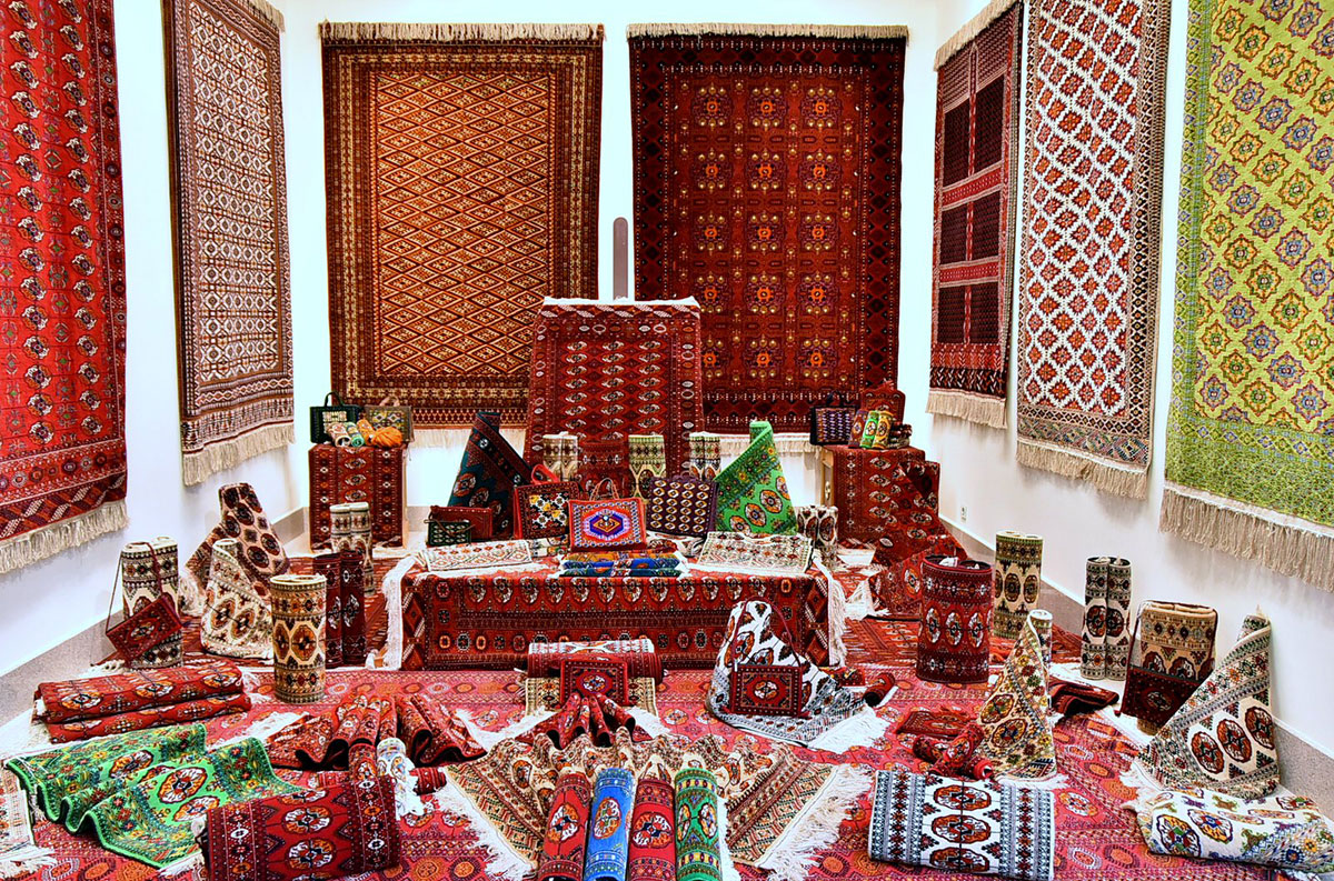 Древние традиции в современном обрамлении 