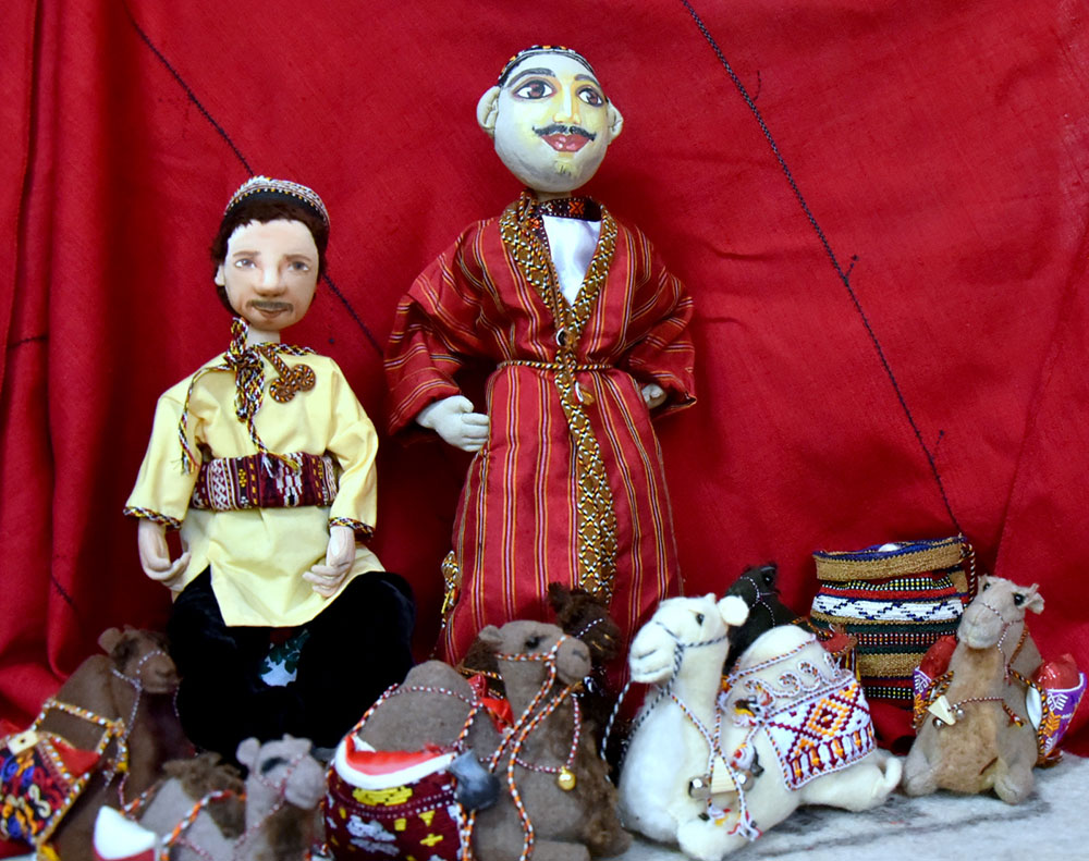 Following a Dream: The Fairytale-like Art of Handmade Crafts 