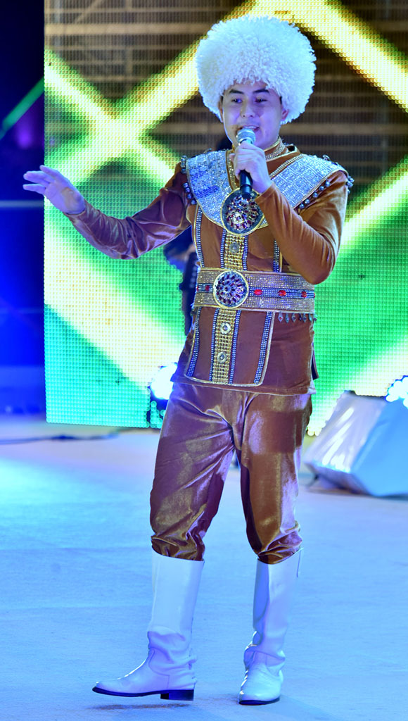 В туркменской столице состоялся заключительный гала-концерт песенного конкурса