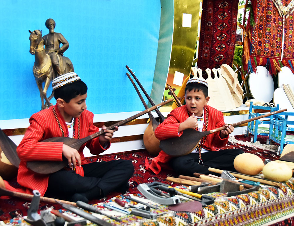 Dutaryň tereň owazy...