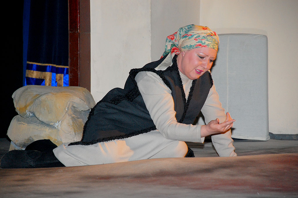 Монологи о Пушкинском театре: линии судьбы Натальи Лаукерт