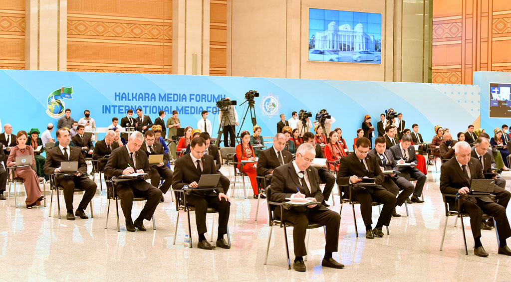 International media forum focuses on positive experience of Turkmenistan’s neutrality 