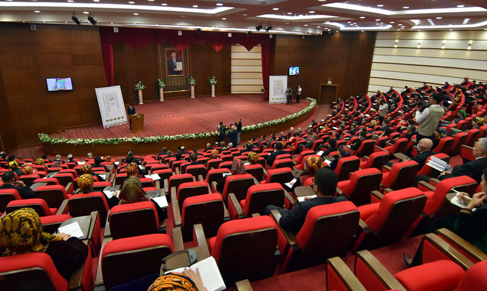 Состоялось торжество по случаю выхода в свет книги «Духовный мир туркмен» на китайском языке 