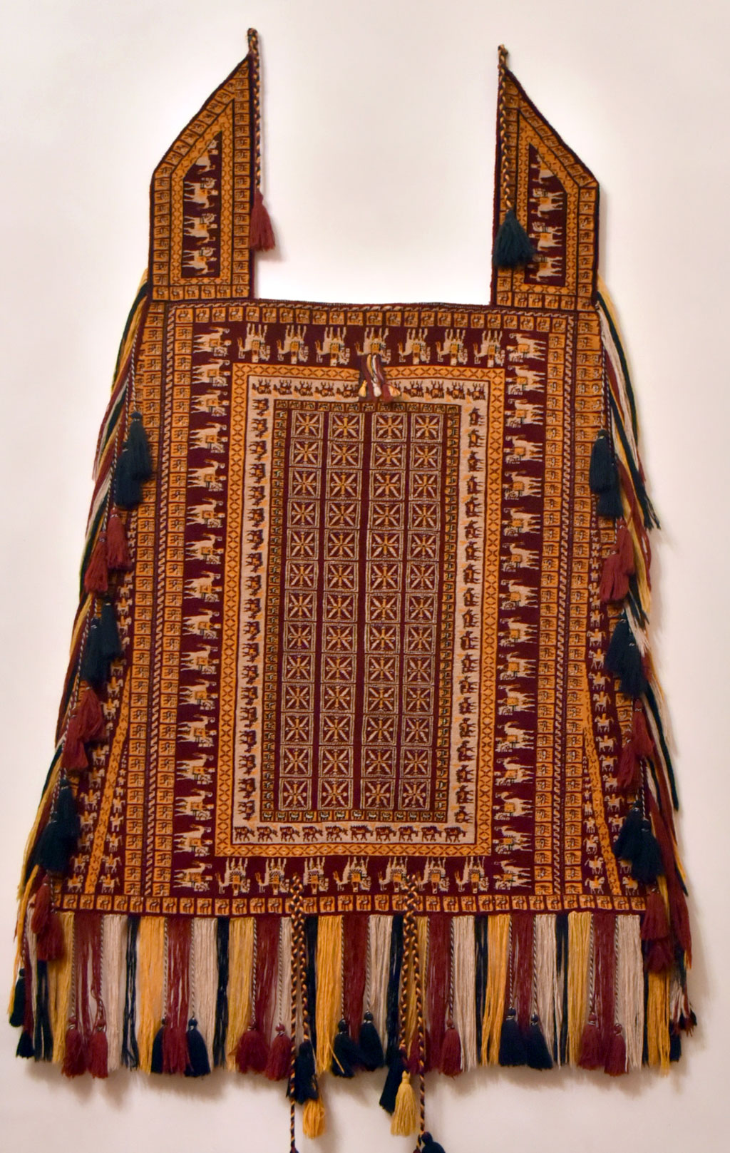 Жизнь в ковровом искусстве… 