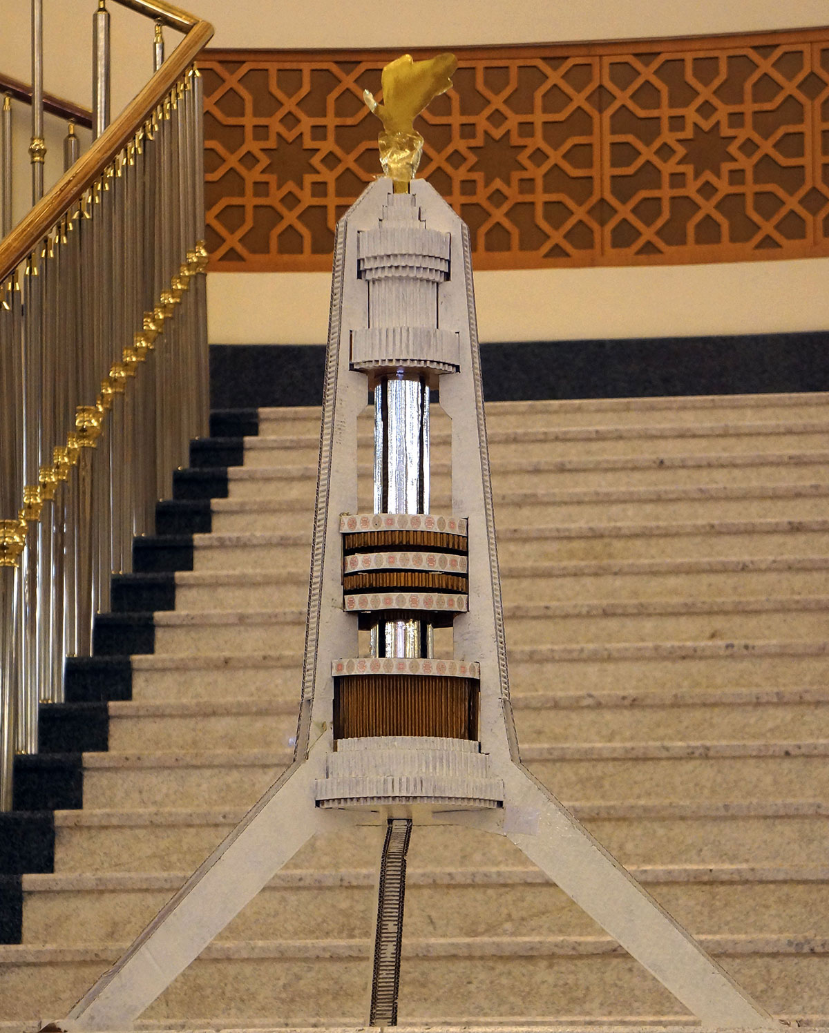 Палитра праздника - в работах юных художников 