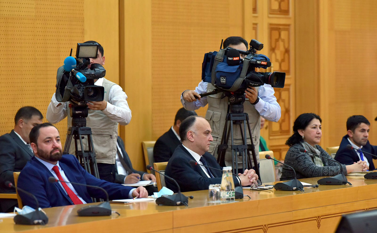 Briefing at MFA – work on preserving Ahalteke horses and Alabai dogs