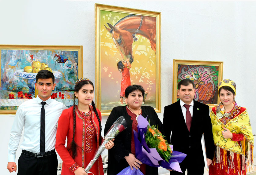 Творческая семья художников Умаровых – философия, обаяние, самобытность