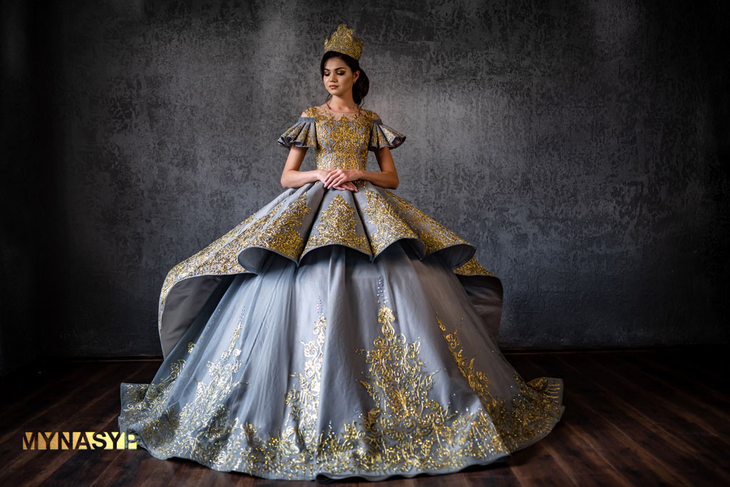 «MYNASYP»:  tikinçilik ussahanasynyň arassa matadan üýtgeşik bezegli lybaslary 