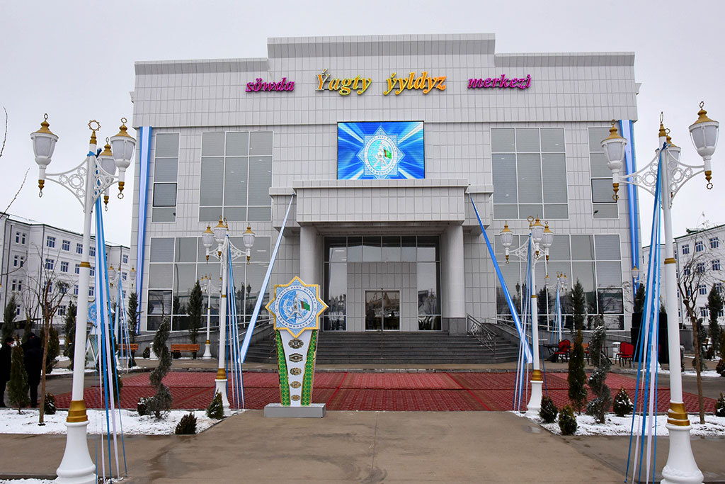 Watanymyzyň paýtagtynda täze binalaryň açylyş dabaralary