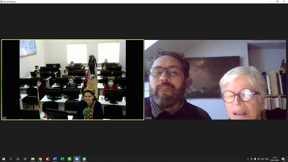 Французские специалисты из Музея Лувра делятся опытом в сфере археологии и музеологии