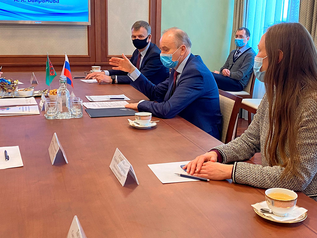 Обсуждены вопросы перспектив сотрудничества с Республикой Мордовия (Российская Федерация)